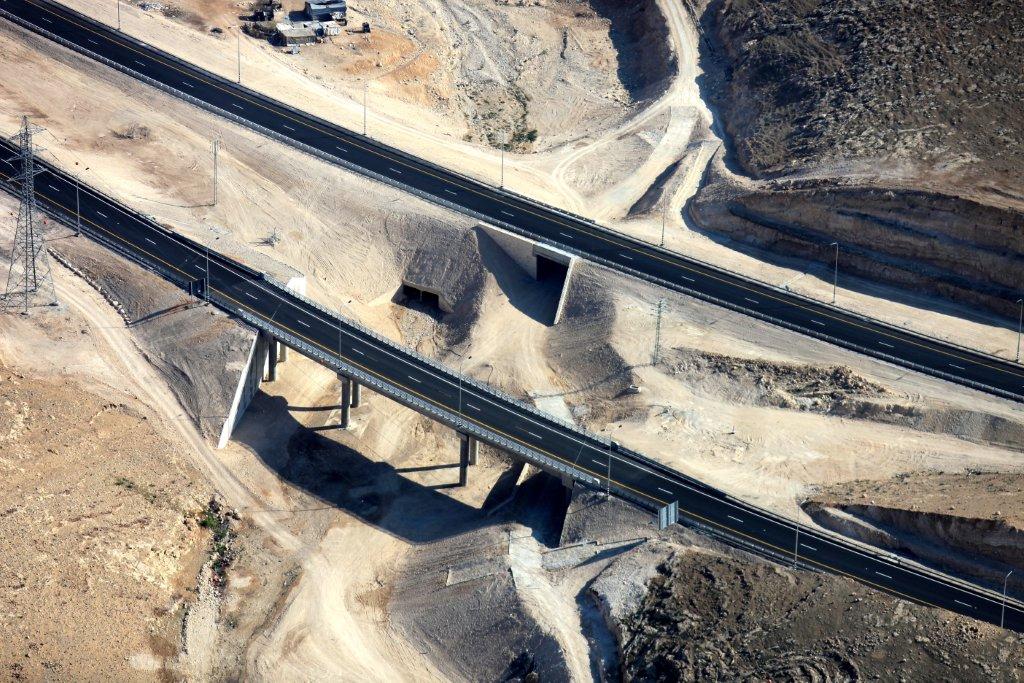 כביש 1- צומת אלמוג - 7