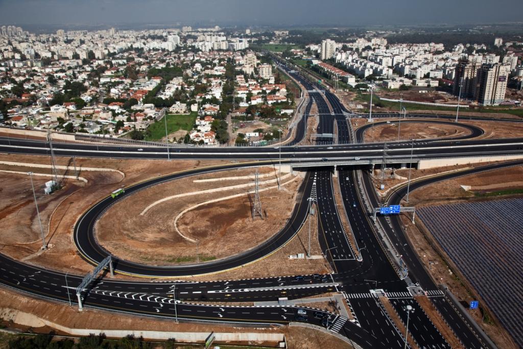 מכבית מזרחי 8