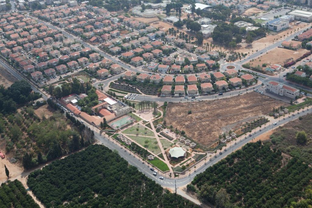 נס ציונה 1